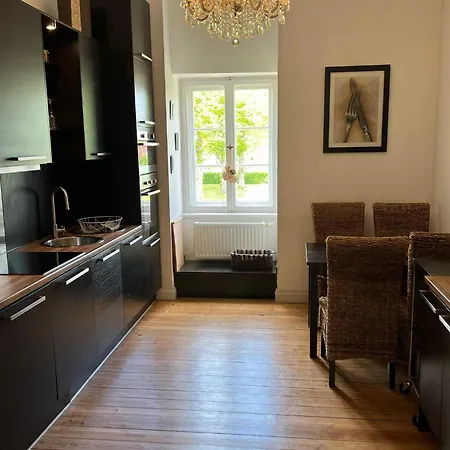 Schloss Grabow, Resting Place & A Luxury Piano Collection Re Hotel *