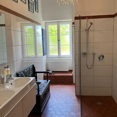 Schloss Grabow, Resting Place & A Luxury Piano Collection Re Hotel *