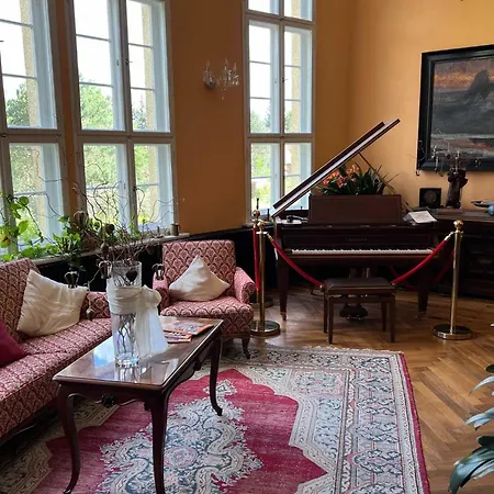 Schloss Grabow, Resting Place & A Luxury Piano Collection Re Hotel