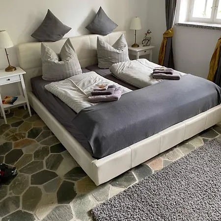 Hotel Schloss Grabow, Resting Place & A Luxury Piano Collection Re Grabow (Heiligengrabe)