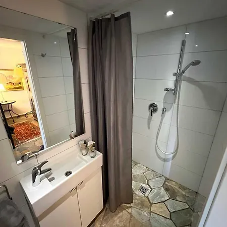 Schloss Grabow, Resting Place & A Luxury Piano Collection Re Grabow (Heiligengrabe)