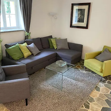 Schloss Grabow, Resting Place & A Luxury Piano Collection Re